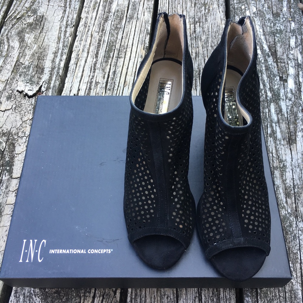 INC “Gutherie” See-through Peep Toe Booties
